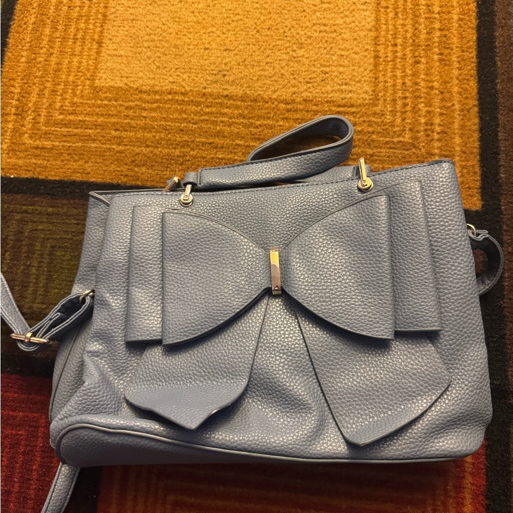 Chic Blue Bow Crossbody Bag